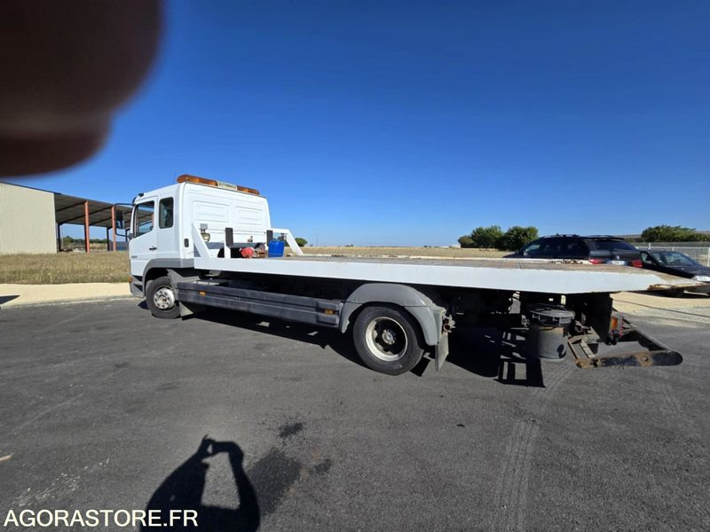 Dépanneuse Mercedes 1223 MOTEUR ECHANGE STANDARD 8O.000 - شاحنة: صورة 5 Dépanneuse Mercedes 1223 MOTEUR ECHANGE STANDARD 8O.000 - شاحنة: صورة 5