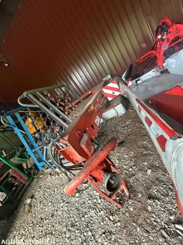 FAUCHEUSE TRAINEE KUHN FC300G 1995 AVEC CONDITIONNEUR - جزازة العشب: صورة 3 FAUCHEUSE TRAINEE KUHN FC300G 1995 AVEC CONDITIONNEUR - جزازة العشب: صورة 3