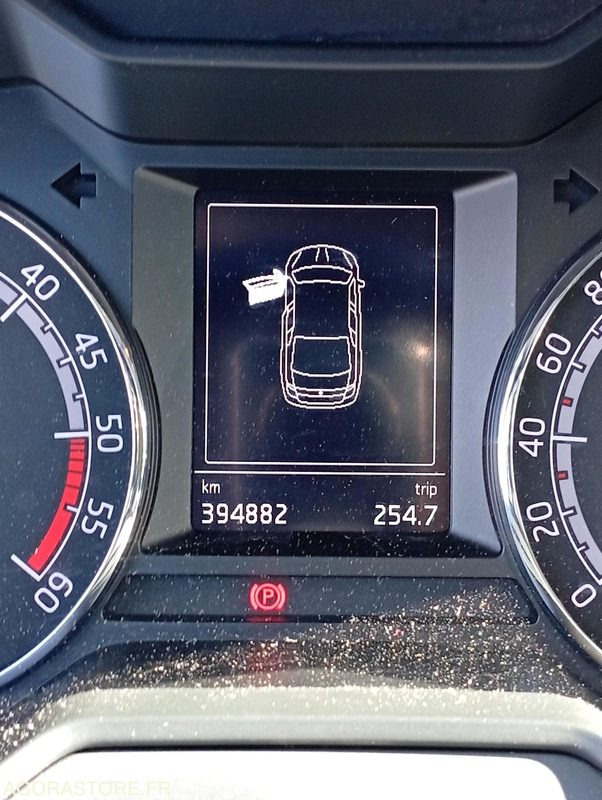 سيارة FG-691-CN - Roulant - SKODA Octavia - VP - 395 000 Kms: صورة 7
