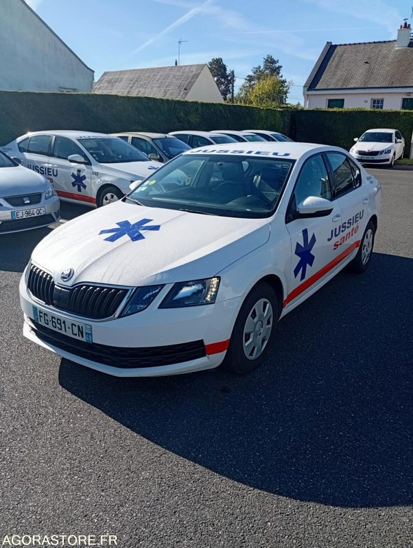 FG-691-CN - Roulant - SKODA Octavia - VP - 395 000 Kms - سيارة: صورة 2 FG-691-CN - Roulant - SKODA Octavia - VP - 395 000 Kms - سيارة: صورة 2