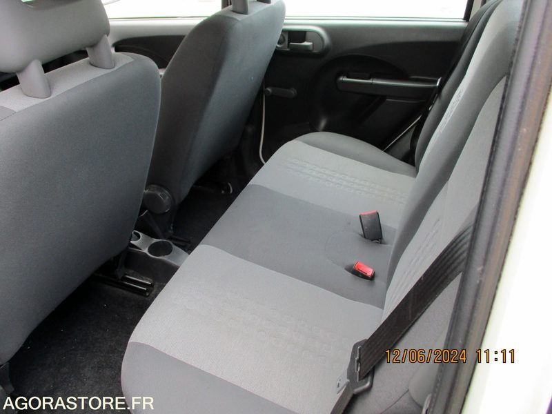 FIAT PANDA 1432 - سيارة: صورة 5 FIAT PANDA 1432 - سيارة: صورة 5