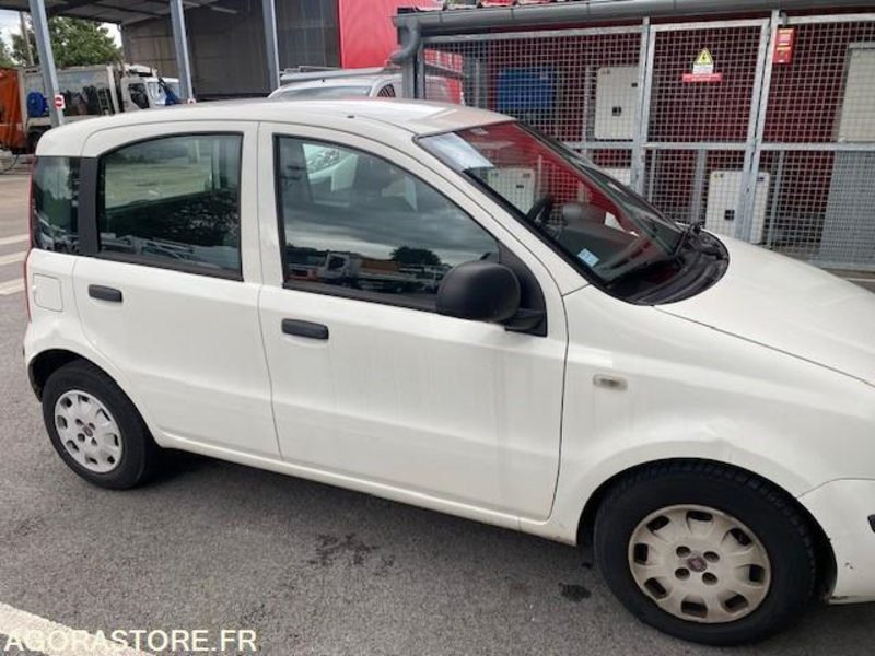 FIAT PANDA ESSENCE (PAR 1427) - سيارة: صورة 1 FIAT PANDA ESSENCE (PAR 1427) - سيارة: صورة 1