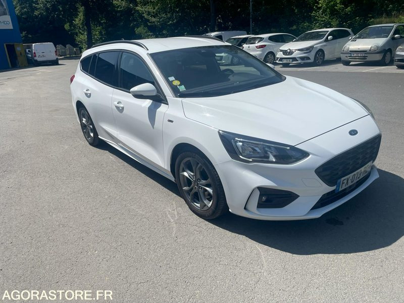 FORD FOCUS finition ST Line 122800 Kms 2021 - سيارة ستيشن: صورة 1 FORD FOCUS finition ST Line 122800 Kms 2021 - سيارة ستيشن: صورة 1
