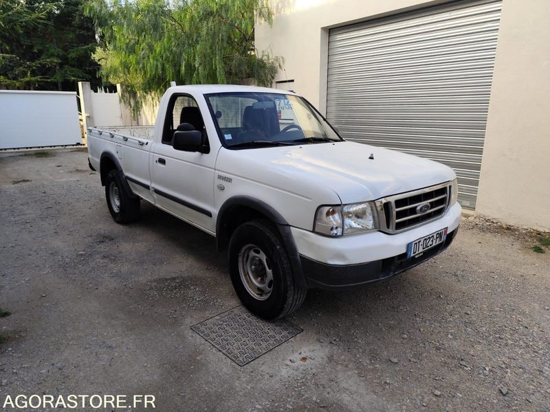 FORD RANGER 2.5 TD 4WD PICKUP 109CV - 2005 - 196000KMS - شاحنة البيك أب: صورة 1 FORD RANGER 2.5 TD 4WD PICKUP 109CV - 2005 - 196000KMS - شاحنة البيك أب: صورة 1