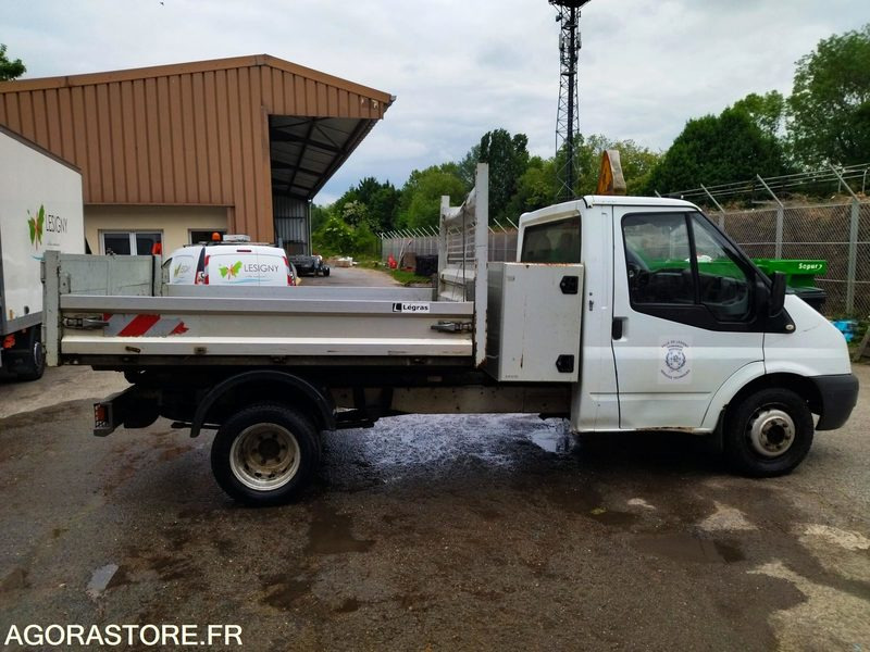 FORD TRANSIT BENNE SIMPLE CABINE DE 2006 - قلاب صغير: صورة 2 FORD TRANSIT BENNE SIMPLE CABINE DE 2006 - قلاب صغير: صورة 2