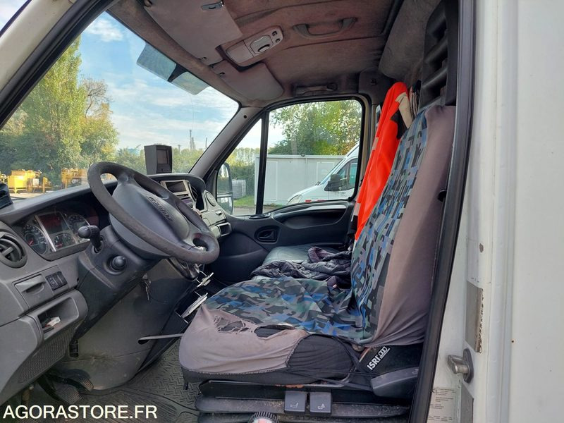 FOURGON IVECO AVEC GROUPE HP 371482 KMS / BC273MB (VENTE EXPORT UNIQUEMENT) - فان: صورة 3 FOURGON IVECO AVEC GROUPE HP 371482 KMS / BC273MB (VENTE EXPORT UNIQUEMENT) - فان: صورة 3
