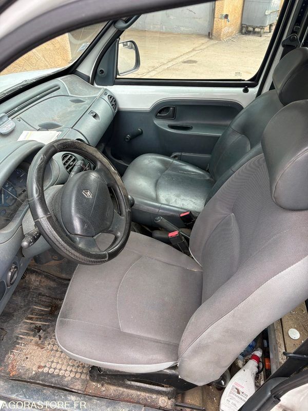 FOURGONNETTE RENAULT KANGOO - فان المدمجة: صورة 4 FOURGONNETTE RENAULT KANGOO - فان المدمجة: صورة 4