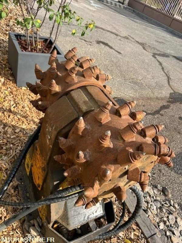 FRAISE HYDRAULIQUE DE DEMONSTRATION MB CRUSHER POUR PELLE 18-25 TONNES 2019 - ملحق - آلات الإنشاء: صورة 3 FRAISE HYDRAULIQUE DE DEMONSTRATION MB CRUSHER POUR PELLE 18-25 TONNES 2019 - ملحق - آلات الإنشاء: صورة 3
