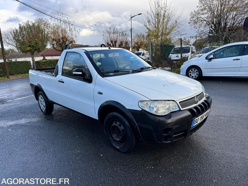 Fiat Strada II Pick Up 1.3 MJTD - شاحنة البيك أب: صورة 1 Fiat Strada II Pick Up 1.3 MJTD - شاحنة البيك أب: صورة 1