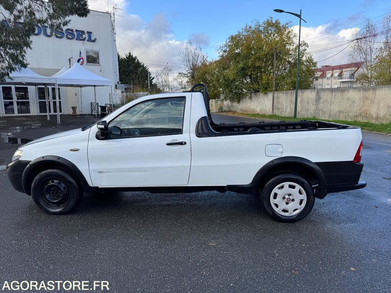 Fiat Strada II Pick Up 1.3 MJTD - شاحنة البيك أب: صورة 3 Fiat Strada II Pick Up 1.3 MJTD - شاحنة البيك أب: صورة 3