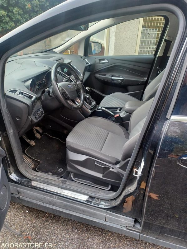 Ford Grand C-Max - 2018 - 182000 - EV-177-QQ - سيارة: صورة 5 Ford Grand C-Max - 2018 - 182000 - EV-177-QQ - سيارة: صورة 5