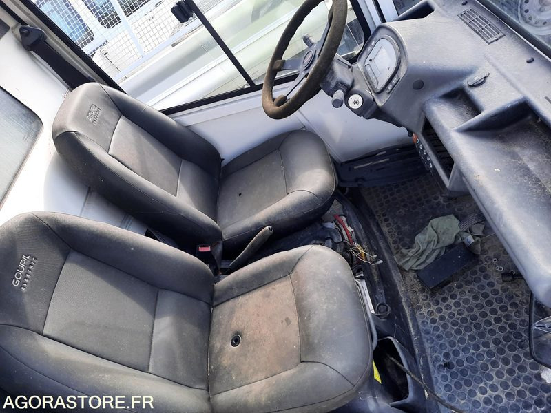 GOUPIL G3 - 2011 - 54 000KM - عربة جميع التضاريس/ رباعية العجلات: صورة 3 GOUPIL G3 - 2011 - 54 000KM - عربة جميع التضاريس/ رباعية العجلات: صورة 3