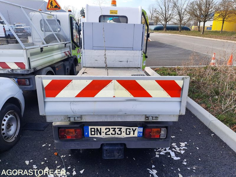 GOUPIL G3 - 2011 - 54 000KM - عربة جميع التضاريس/ رباعية العجلات: صورة 4 GOUPIL G3 - 2011 - 54 000KM - عربة جميع التضاريس/ رباعية العجلات: صورة 4