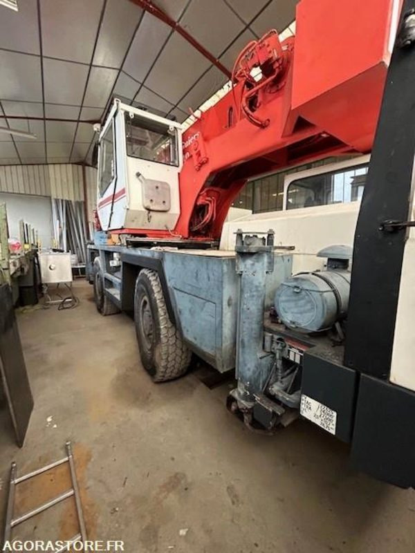 تأجير  GRUE MOBILE PPM 280 ATT - 1991 - 8960 HEURES GRUE MOBILE PPM 280 ATT - 1991 - 8960 HEURES: صورة 14