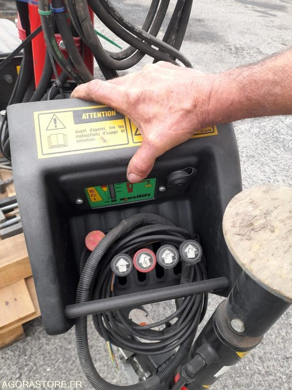 Grue MAXILIFT ML 150-03 - NEUF - 2021 - معدات الانشاءات: صورة 5 Grue MAXILIFT ML 150-03 - NEUF - 2021 - معدات الانشاءات: صورة 5