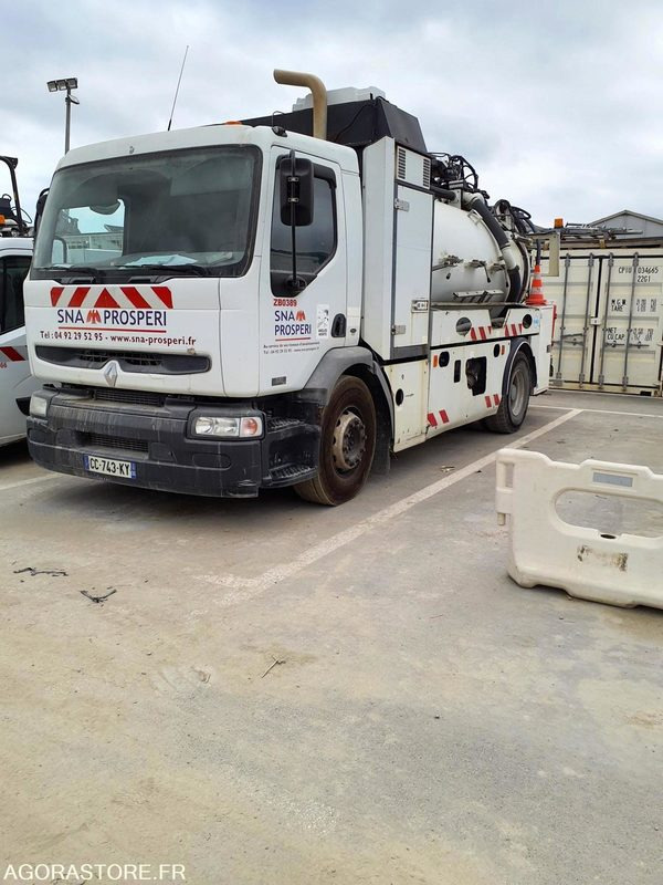 HYDROCUREUR RENAULT PREMIUM RIVARD 19T Mistral - 2005 / 359 403 KM - فراغ شاحنة: صورة 2 HYDROCUREUR RENAULT PREMIUM RIVARD 19T Mistral - 2005 / 359 403 KM - فراغ شاحنة: صورة 2