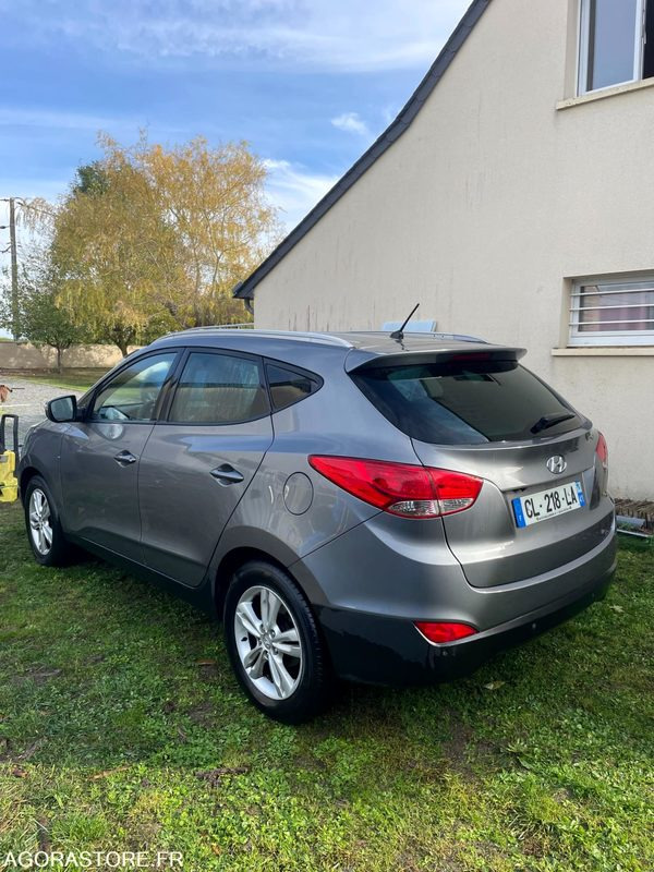 HYUNDAI - IX35 - 267.325KMS - 2012 - سيارة دفع رباعي: صورة 3 HYUNDAI - IX35 - 267.325KMS - 2012 - سيارة دفع رباعي: صورة 3