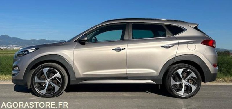 HYUNDAI TUCSON III 1.7 CRDI 141 CH EXECUTIVE 2WD DCT-7 - 2016 - 141 950 kms - سيارة دفع رباعي: صورة 3 HYUNDAI TUCSON III 1.7 CRDI 141 CH EXECUTIVE 2WD DCT-7 - 2016 - 141 950 kms - سيارة دفع رباعي: صورة 3