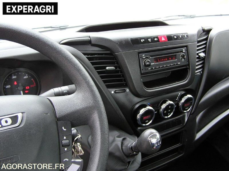 IVECO 35C15 - 2018 - 212 687km - BON ETAT GENERAL - شاحنة توصيل مغلقة: صورة 2 IVECO 35C15 - 2018 - 212 687km - BON ETAT GENERAL - شاحنة توصيل مغلقة: صورة 2