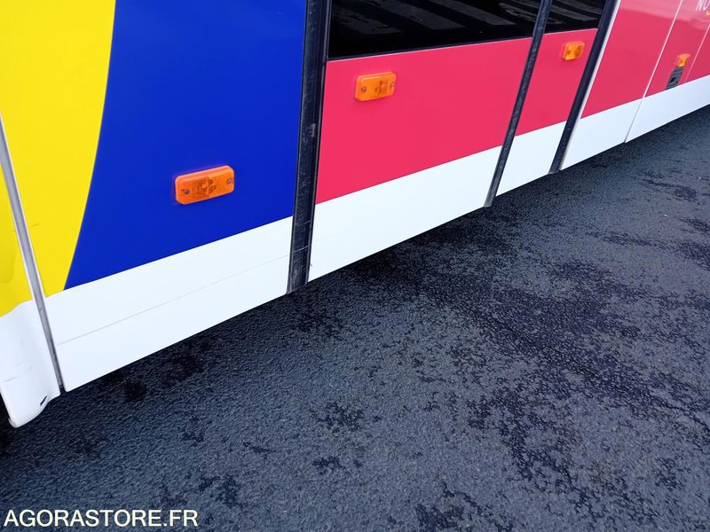 IVECO CROSSWAY LINE - DS 235 TY - E6 - 2015 - 450000 KM - BOX FAP HS - حافلة نقل لمسافات طويلة: صورة 3 IVECO CROSSWAY LINE - DS 235 TY - E6 - 2015 - 450000 KM - BOX FAP HS - حافلة نقل لمسافات طويلة: صورة 3