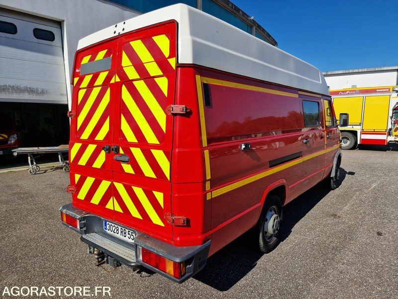 Iveco 35.8 Daily - 2003 - 45048 - 3028RB55 - فان: صورة 3 Iveco 35.8 Daily - 2003 - 45048 - 3028RB55 - فان: صورة 3
