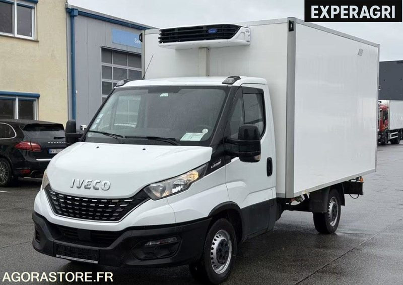 Iveco Daily 35C14 Hi-Matic Euro 6 Frigorifique Lamberet – Carrier Xarios 350 - شاحنة توصيل مغلقة: صورة 2 Iveco Daily 35C14 Hi-Matic Euro 6 Frigorifique Lamberet – Carrier Xarios 350 - شاحنة توصيل مغلقة: صورة 2