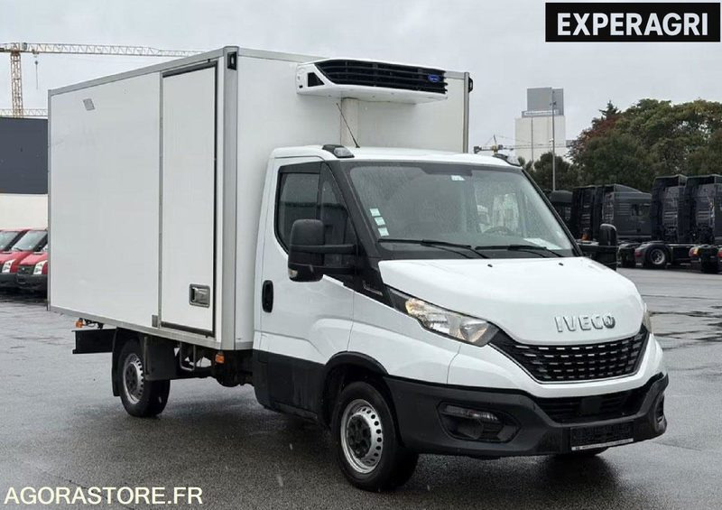 Iveco Daily 35C14 Hi-Matic Euro 6 Frigorifique Lamberet – Carrier Xarios 350 - شاحنة توصيل مغلقة: صورة 3 Iveco Daily 35C14 Hi-Matic Euro 6 Frigorifique Lamberet – Carrier Xarios 350 - شاحنة توصيل مغلقة: صورة 3