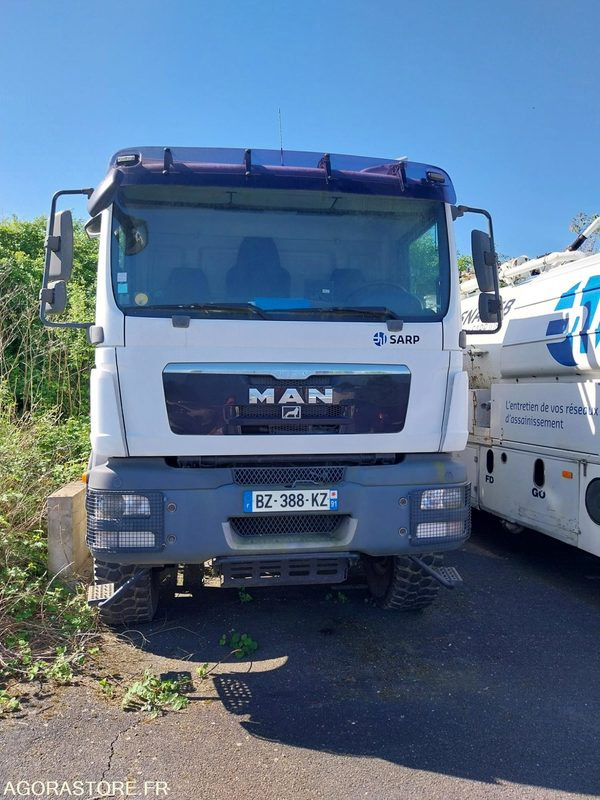 MAN TGM 4X4 18.250 Fourgon GIMAEX VASP 2011 212000Km ROULANT PRO UNIQUEMENT - شاحنة: صورة 1 MAN TGM 4X4 18.250 Fourgon GIMAEX VASP 2011 212000Km ROULANT PRO UNIQUEMENT - شاحنة: صورة 1