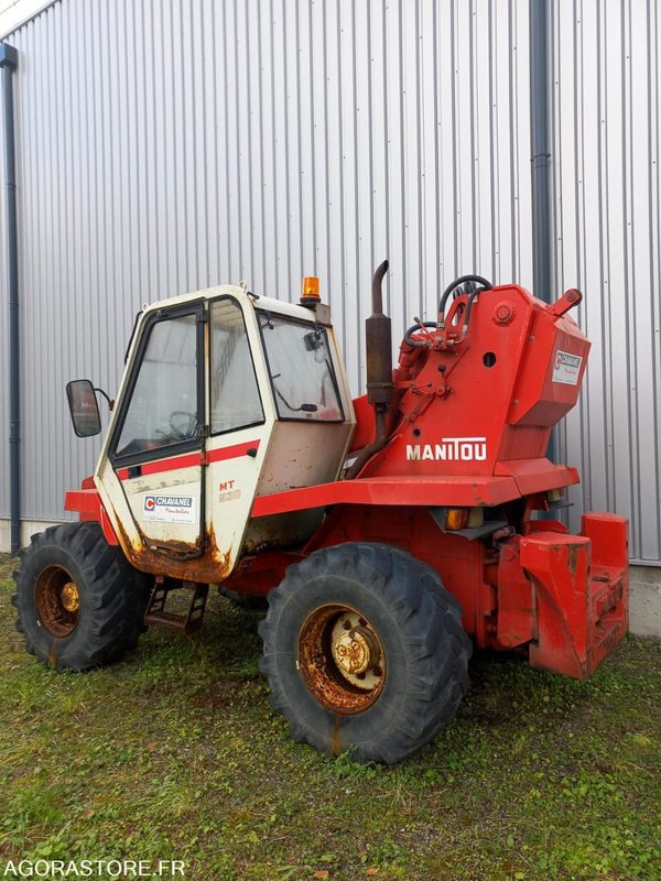 MANITOU MT930 - 1989 - 4600h - آلة رفع ونقل تلسكوبية: صورة 1 MANITOU MT930 - 1989 - 4600h - آلة رفع ونقل تلسكوبية: صورة 1
