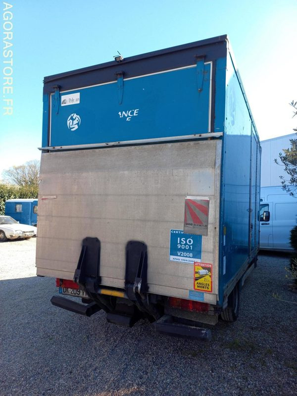 MERCEDES 411 SPRINTER - فان: صورة 5 MERCEDES 411 SPRINTER - فان: صورة 5