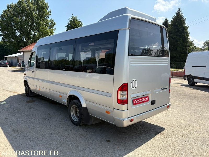 MERCEDES 413 DIESEL 17 PL - 2006 - 312 800 kms - حافلة صغيرة, ميكروباص: صورة 4 MERCEDES 413 DIESEL 17 PL - 2006 - 312 800 kms - حافلة صغيرة, ميكروباص: صورة 4