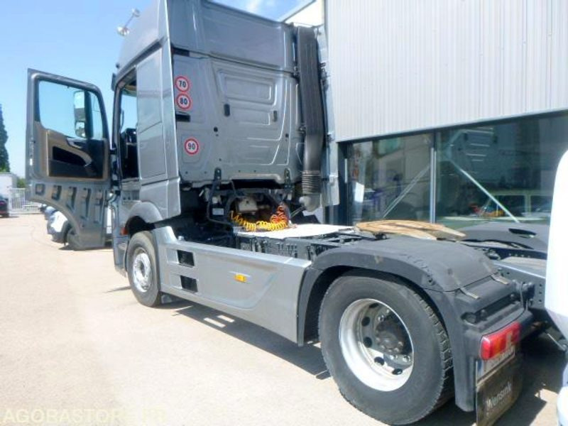 MERCEDES ACTROS 1845 GRANDE CABINE - 2012 - IMMATRICULATION SLOVENE - رأس تريلا: صورة 5 MERCEDES ACTROS 1845 GRANDE CABINE - 2012 - IMMATRICULATION SLOVENE - رأس تريلا: صورة 5