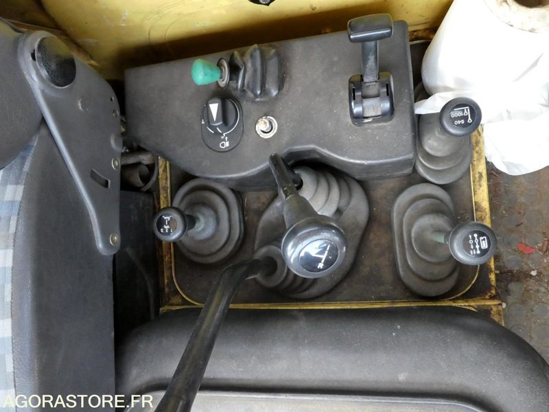 MERCEDES-BENZ / MERCEDES / PORTE-OUTILS /UNIMOG U140 / 47 325 kms - 1994 - شاحنة: صورة 3 MERCEDES-BENZ / MERCEDES / PORTE-OUTILS /UNIMOG U140 / 47 325 kms - 1994 - شاحنة: صورة 3