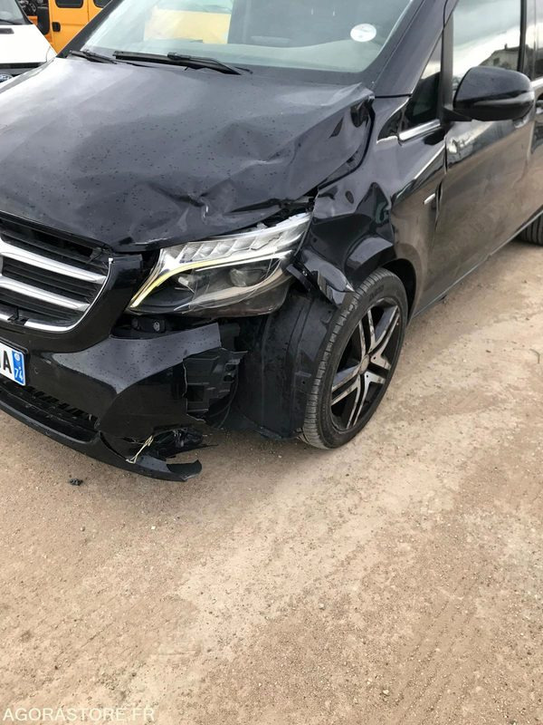 MERCEDES CLASSE V 250cdi 4 MATIC - 2017 / 44100 KM - سيارة: صورة 4 MERCEDES CLASSE V 250cdi 4 MATIC - 2017 / 44100 KM - سيارة: صورة 4