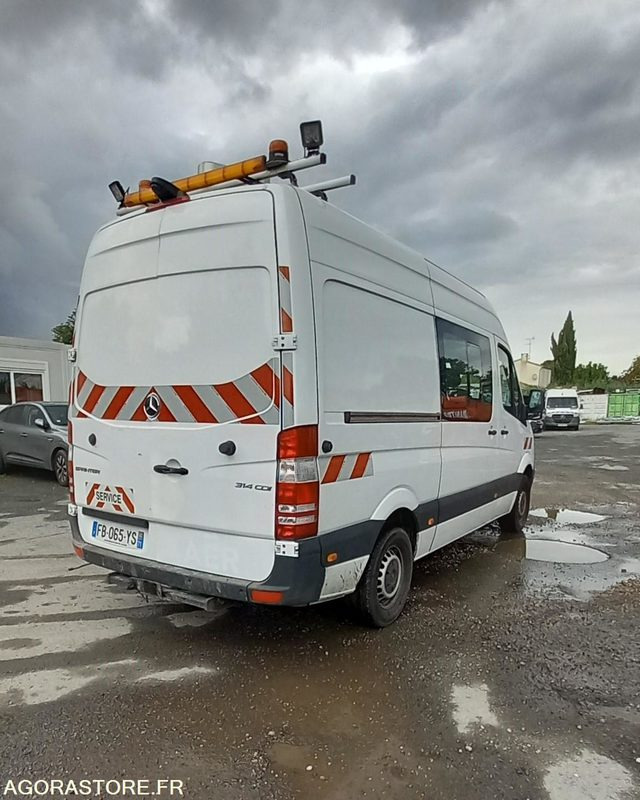 MERCEDES SPRINTER diesel - Année 2018 - 349.100km - فان: صورة 4 MERCEDES SPRINTER diesel - Année 2018 - 349.100km - فان: صورة 4