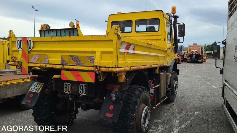 MERCEDES UNIMOG - 1998 - 98608 KM - شاحنة: صورة 4 MERCEDES UNIMOG - 1998 - 98608 KM - شاحنة: صورة 4