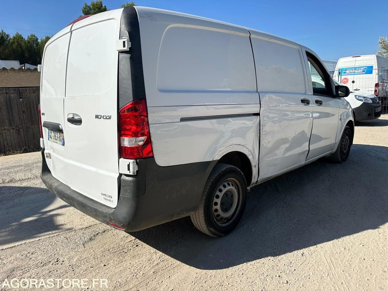 MERCEDES VITO 110 CDI 148000KMS 2021 L2 H1 - فان المدمجة: صورة 5 MERCEDES VITO 110 CDI 148000KMS 2021 L2 H1 - فان المدمجة: صورة 5