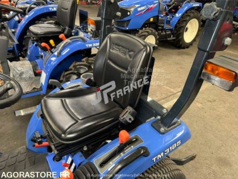 MICROTRACTEUR ISEKI 3185 16CV BOITE MECA ROUES GAZON CARTE GRISE - جرار: صورة 5 MICROTRACTEUR ISEKI 3185 16CV BOITE MECA ROUES GAZON CARTE GRISE - جرار: صورة 5