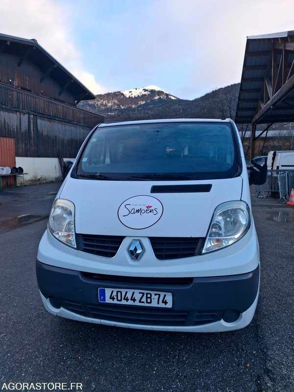 MINIBUS RENAULT TRAFIC - حافلة صغيرة, ميكروباص: صورة 2 MINIBUS RENAULT TRAFIC - حافلة صغيرة, ميكروباص: صورة 2