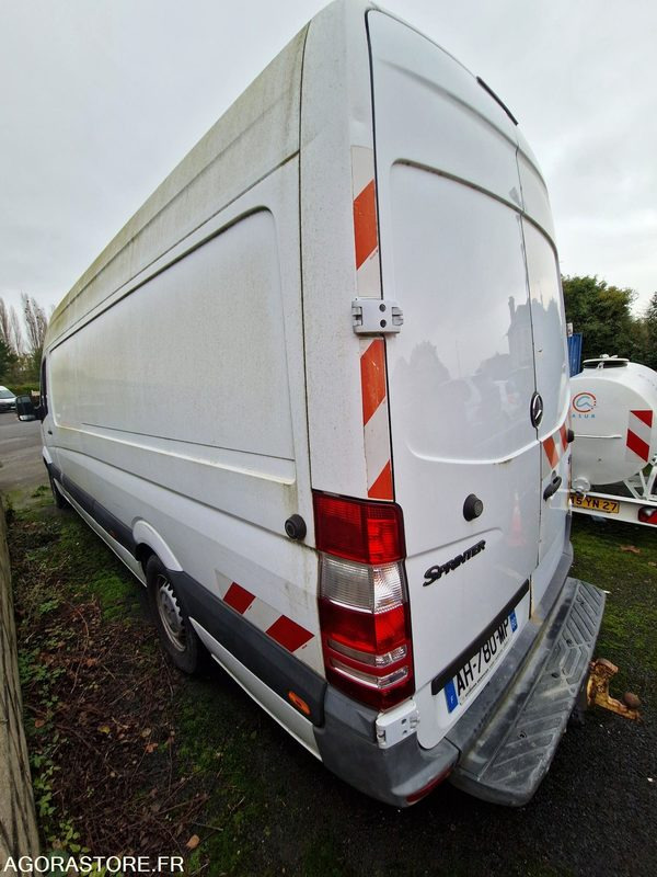 Mercedes Sprinter - 2009 - 414537 - AH780MP - فان: صورة 5 Mercedes Sprinter - 2009 - 414537 - AH780MP - فان: صورة 5
