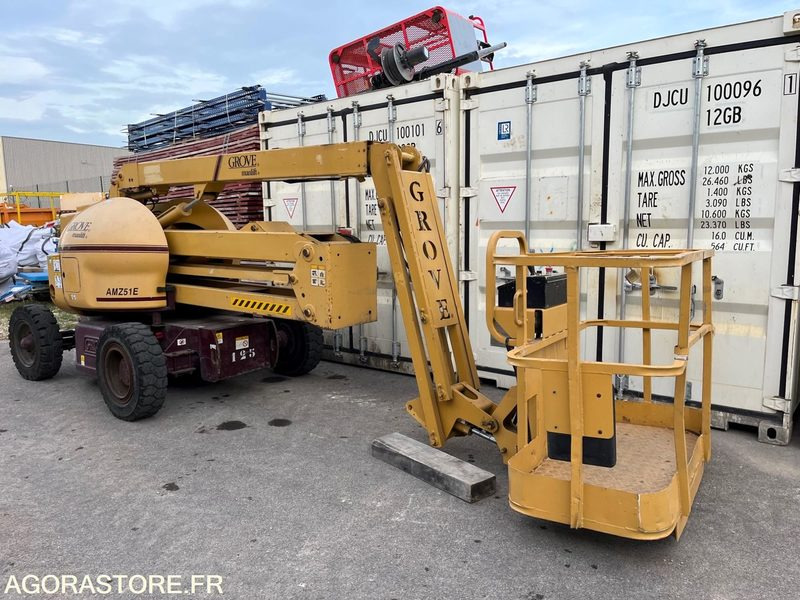 NACELLE ÉLÉVATRICE GROVE AMZ 51 E - 1996 - 1670heures - منصة جومحمولةية: صورة 1 NACELLE ÉLÉVATRICE GROVE AMZ 51 E - 1996 - 1670heures - منصة جومحمولةية: صورة 1