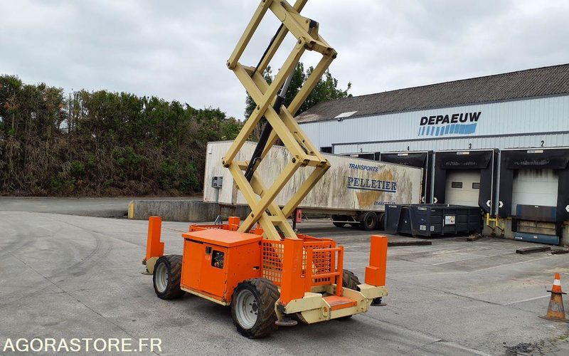 Nacelle DIESEL JLG 260MRT - منصة جومحمولةية: صورة 2 Nacelle DIESEL JLG 260MRT - منصة جومحمولةية: صورة 2