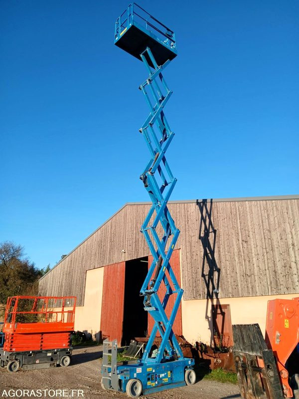 Nacelle ciseaux électrique 14M Genie GS 4047 - منصة جومحمولةية: صورة 1 Nacelle ciseaux électrique 14M Genie GS 4047 - منصة جومحمولةية: صورة 1