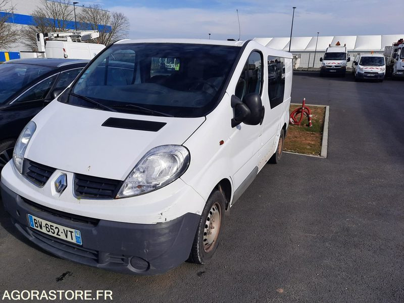 OPEL VIVARO - 2011 - 112 800KM - فان: صورة 1 OPEL VIVARO - 2011 - 112 800KM - فان: صورة 1