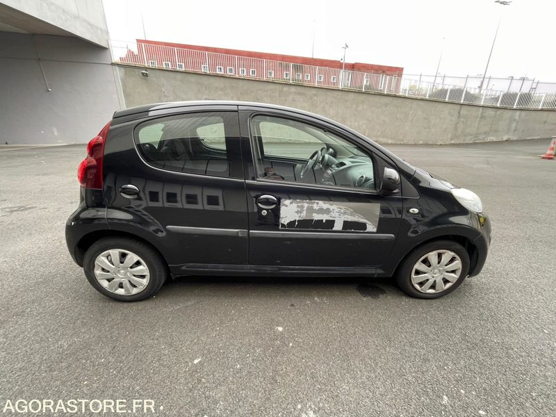 PEUGEOT 107 CM-665-RX - سيارة: صورة 3 PEUGEOT 107 CM-665-RX - سيارة: صورة 3