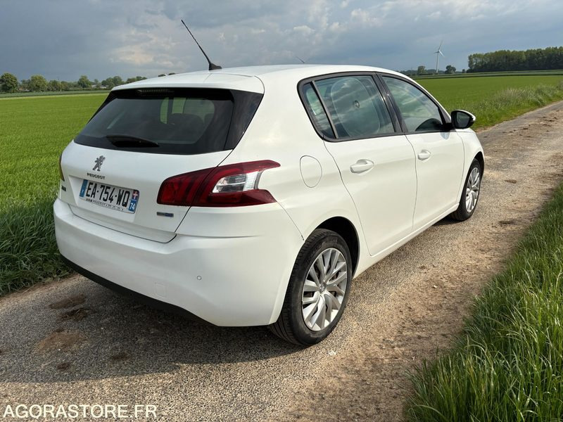 PEUGEOT 308 DIESEL 1.6 L HDI - سيارة: صورة 3 PEUGEOT 308 DIESEL 1.6 L HDI - سيارة: صورة 3