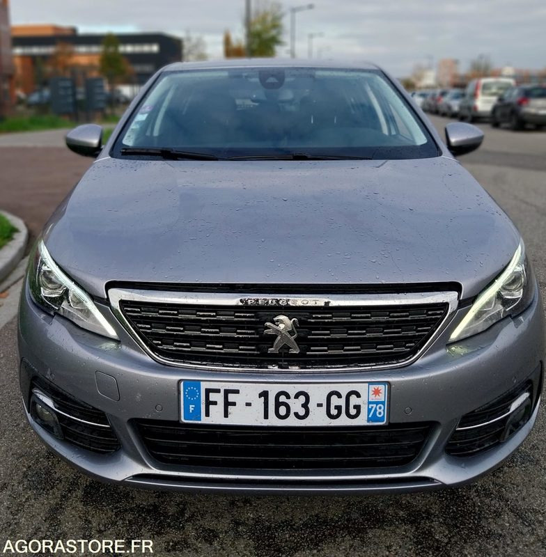 PEUGEOT 308 phase II - 110ch - 2019 - 88946km - ESSENCE - سيارة: صورة 3 PEUGEOT 308 phase II - 110ch - 2019 - 88946km - ESSENCE - سيارة: صورة 3