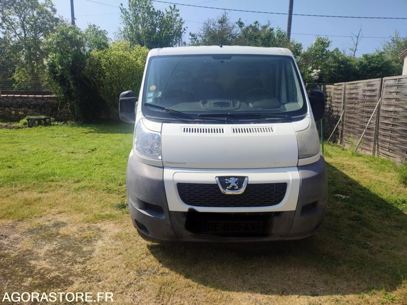 PEUGEOT BOXER - 98900km - 2008 - شاحنة توصيل مغلقة: صورة 1 PEUGEOT BOXER - 98900km - 2008 - شاحنة توصيل مغلقة: صورة 1
