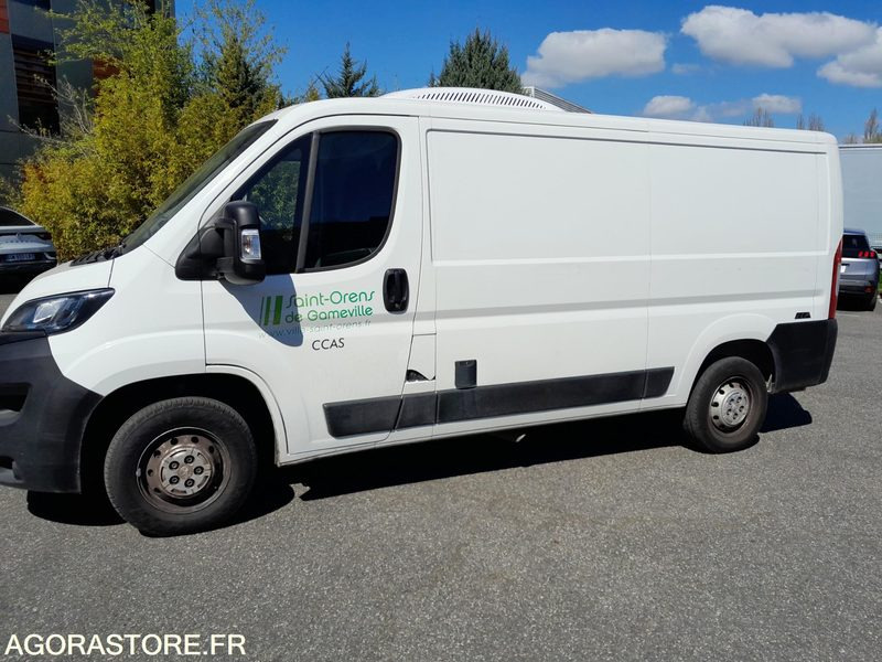 PEUGEOT BOXER FRIGORIFIQUE - 2021 - 26748 km - شاحنة توصيل مبردة: صورة 1 PEUGEOT BOXER FRIGORIFIQUE - 2021 - 26748 km - شاحنة توصيل مبردة: صورة 1