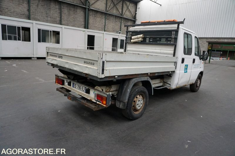 PEUGEOT BOXER PLATEAU DOUBLE CABINE - قلاب صغير: صورة 3 PEUGEOT BOXER PLATEAU DOUBLE CABINE - قلاب صغير: صورة 3